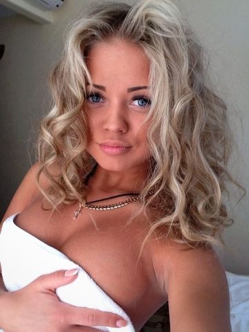 Каринка, 21 год, 3 размер груди